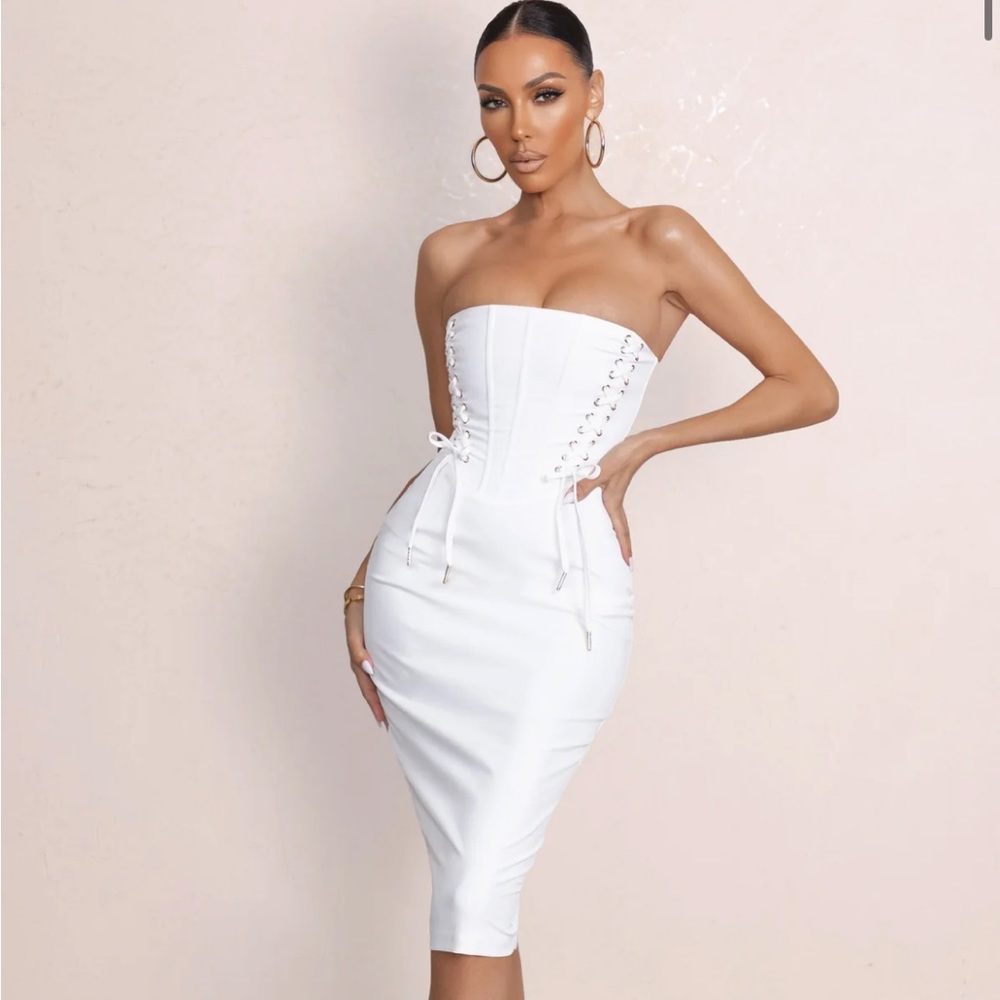 Club L London WHITE BANDEAU MIDI DRESS WITH LACE UP DETAIL